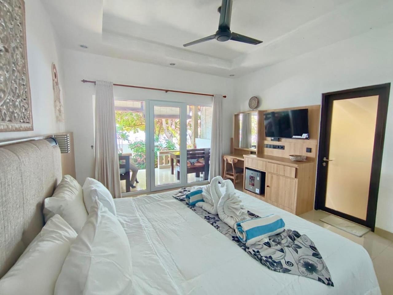 Solaluna Beach Homestay Amed Kültér fotó