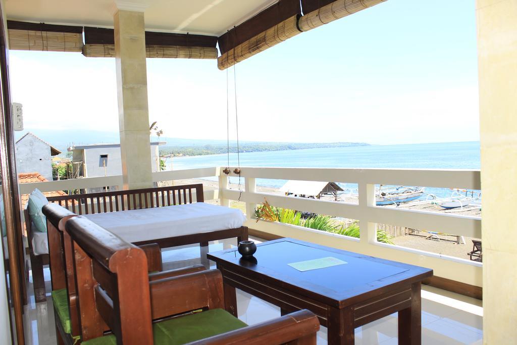 Solaluna Beach Homestay Amed Kültér fotó