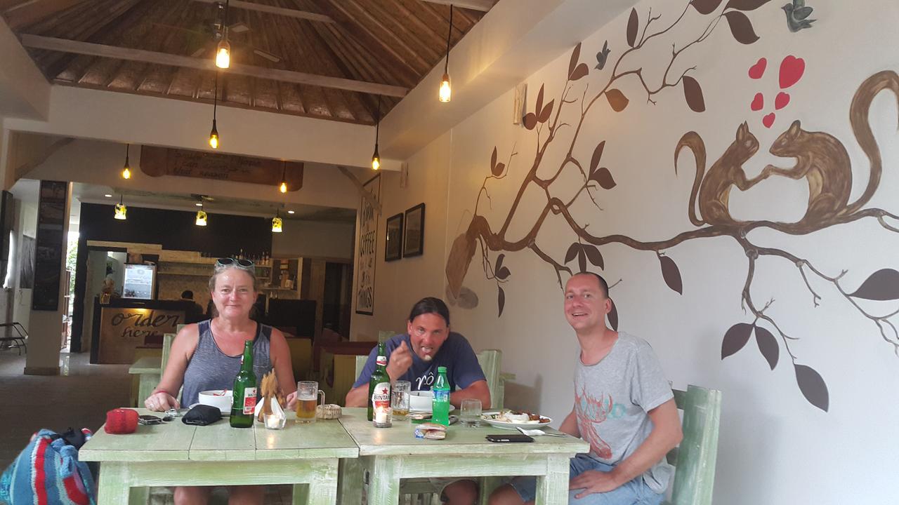 Solaluna Beach Homestay Amed Kültér fotó