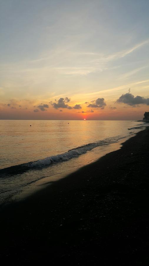 Solaluna Beach Homestay Amed Kültér fotó