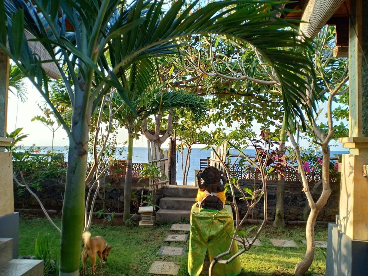Solaluna Beach Homestay Amed Kültér fotó
